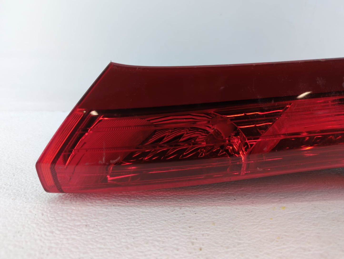 2012-2014 Honda Cr-V Tail Light Assembly Driver Left OEM P/N:UP14BZT0AA UF09DXT0AA, UG23DZT0AA Fits Fits 2012 2013 2014 OEM 