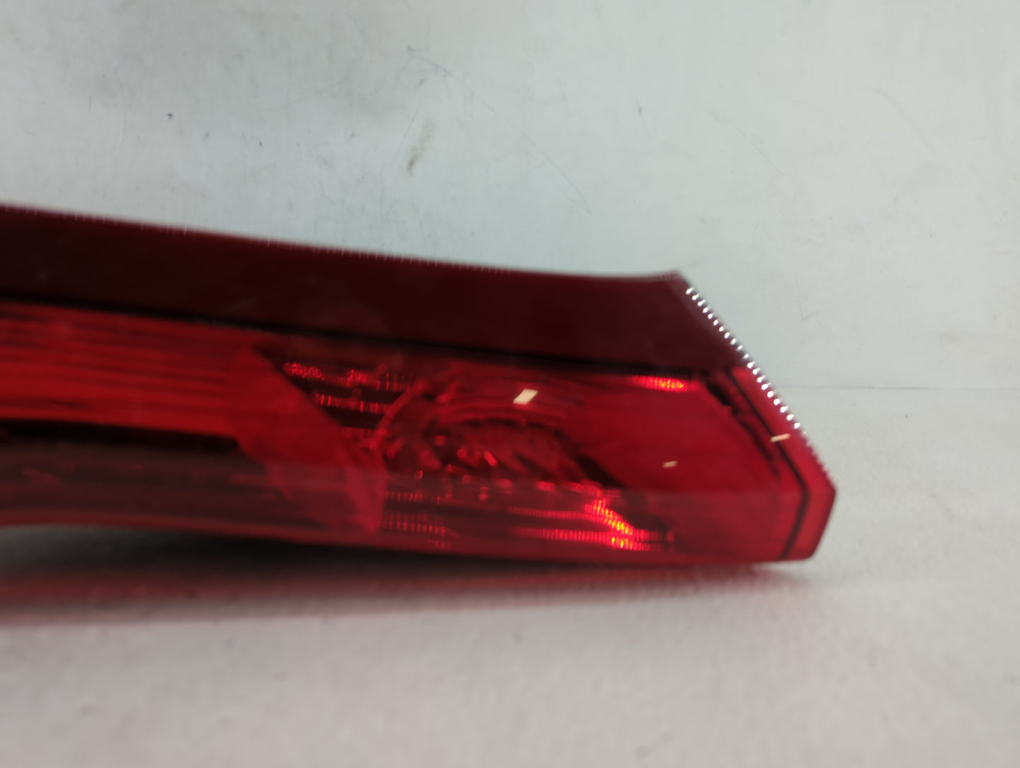 2012-2014 Honda Cr-V Tail Light Assembly Passenger Right OEM P/N:UM08CZT0AA UF09DXT0AA Fits Fits 2012 2013 2014 OEM Used Aut