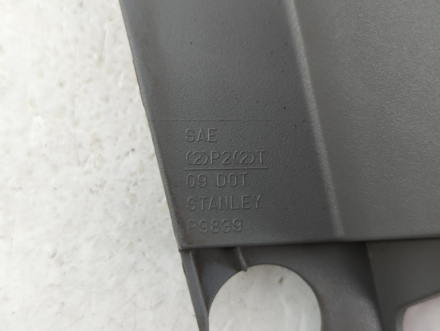 2012-2014 Honda Cr-V Tail Light Assembly Passenger Right OEM P/N:UN14BXT0AAA0 UK30CXT0AA, UP11CXT0AAA0 Fits Fits 2012 2013 2