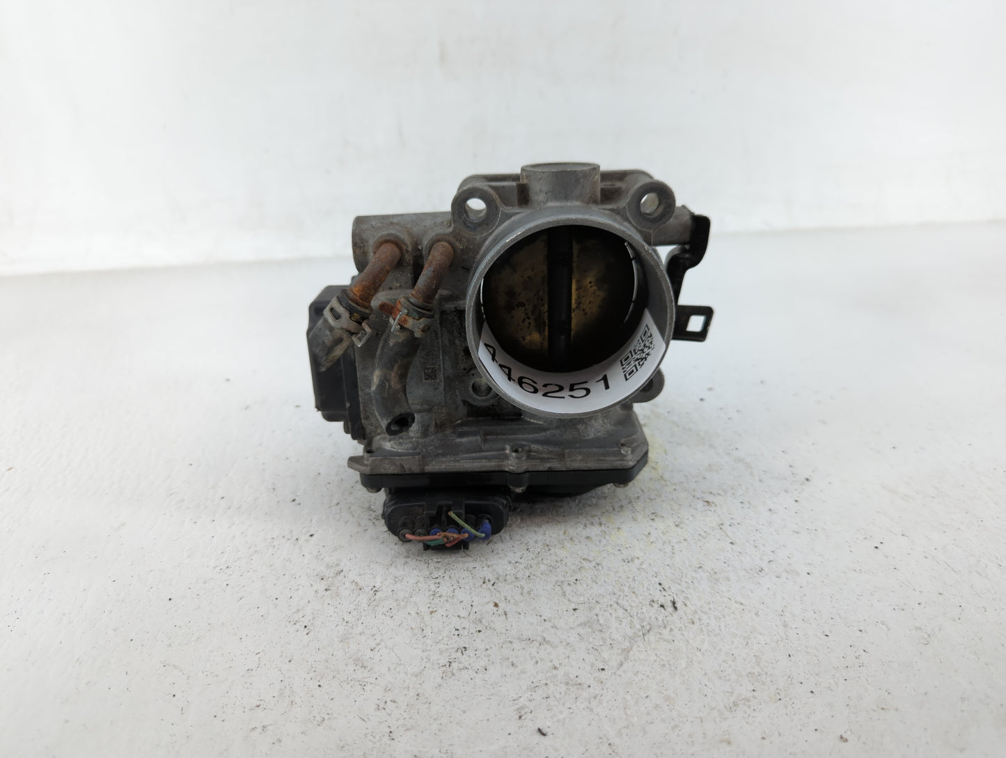 2010-2013 Honda Cr-V Throttle Body P/N:GMD7E GME1A Fits Fits 2010 2011 2012 2013 2014 OEM Used Auto Parts - Oemusedautoparts