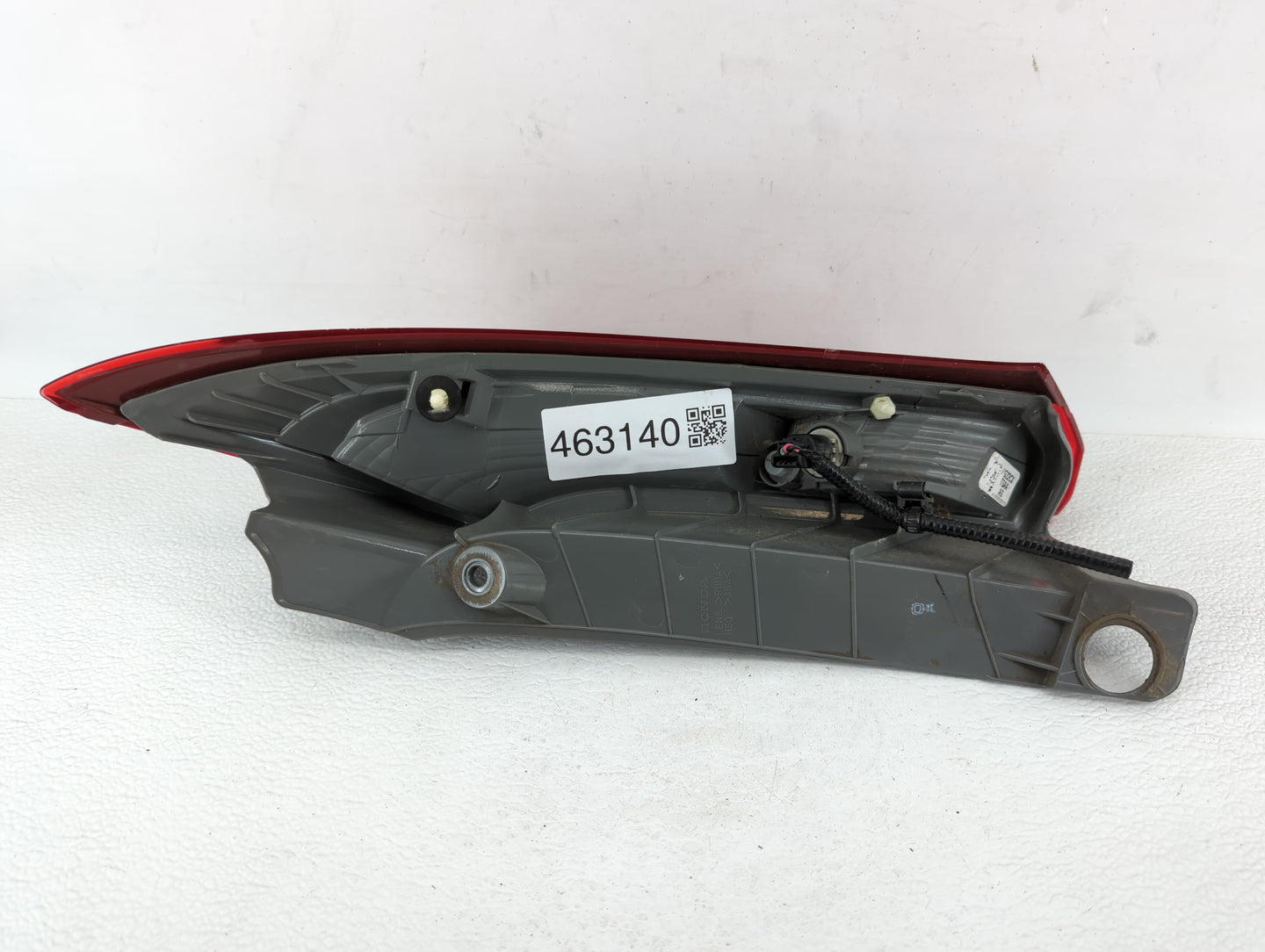 2012-2014 Honda Cr-V Tail Light Assembly Driver Left OEM P/N:UG22CXT0AAA0 UC11DZT0AA, UM01CZT0AA Fits Fits 2012 2013 2014 OE