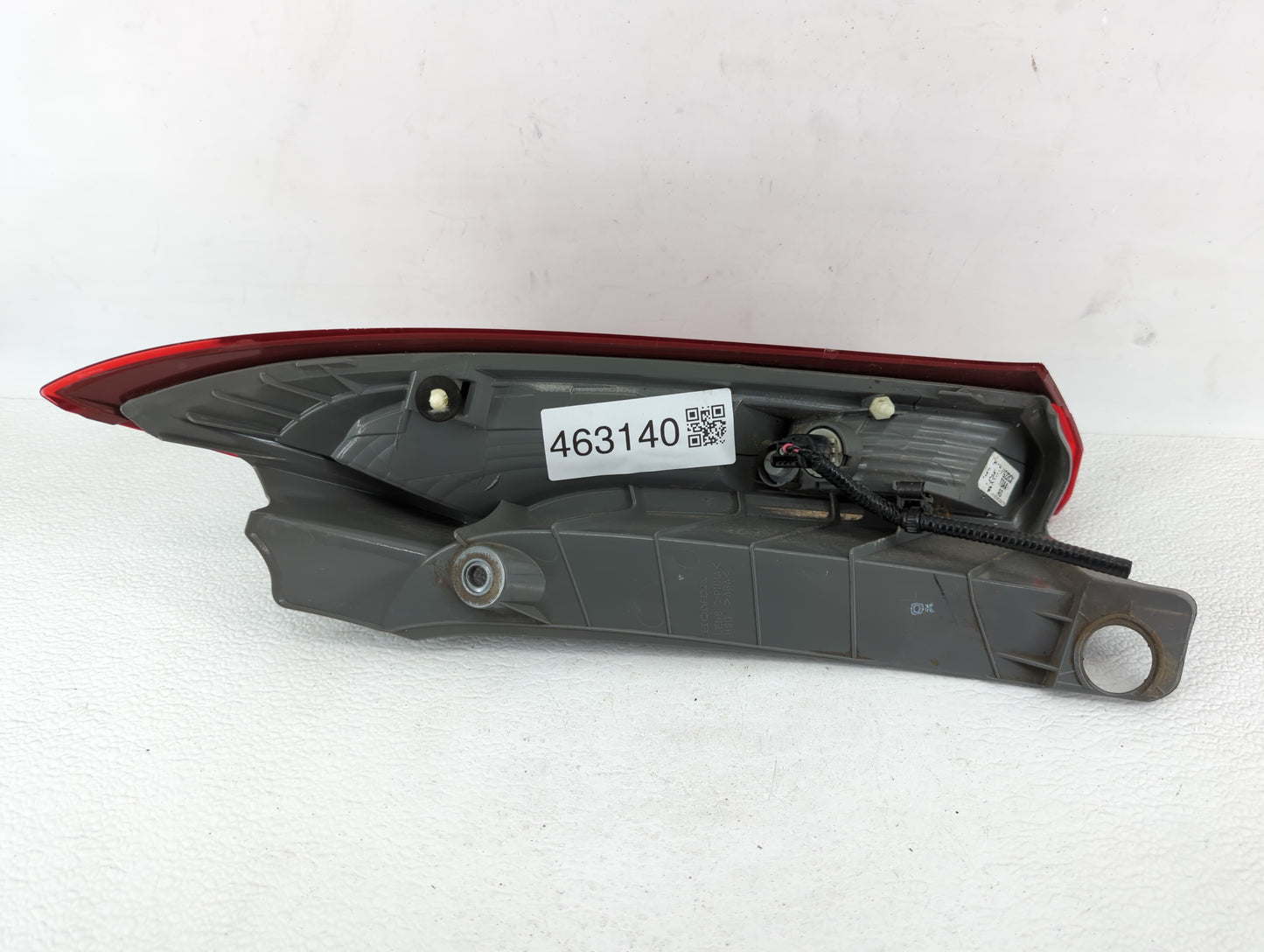 2012-2014 Honda Cr-V Tail Light Assembly Driver Left OEM P/N:UG22CXT0AAA0 UC11DZT0AA, UM01CZT0AA Fits Fits 2012 2013 2014 OE