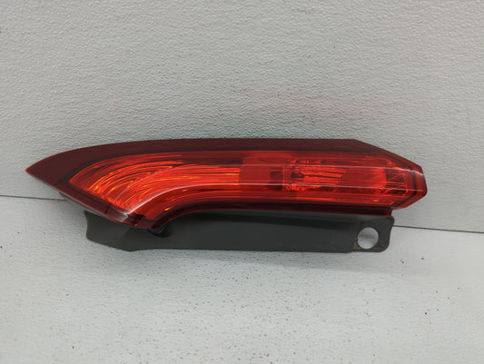 2012-2014 Honda Cr-V Tail Light Assembly Passenger Right OEM P/N:UA21CXT0AAA0 UB24DXT0AAA0, UG10DZT0AAA0 Fits Fits 2012 2013