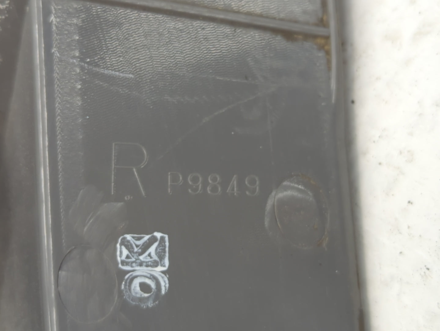 2012-2014 Honda Cr-V Tail Light Assembly Passenger Right OEM P/N:UE23CXT0AAA0 UP18BYTOAAAO, UA21CXT0AAA0 Fits Fits 2012 2013