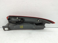 2012-2014 Honda Cr-V Tail Light Assembly Passenger Right OEM P/N:UE23CXT0AAA0 UP18BYTOAAAO, UA21CXT0AAA0 Fits Fits 2012 2013