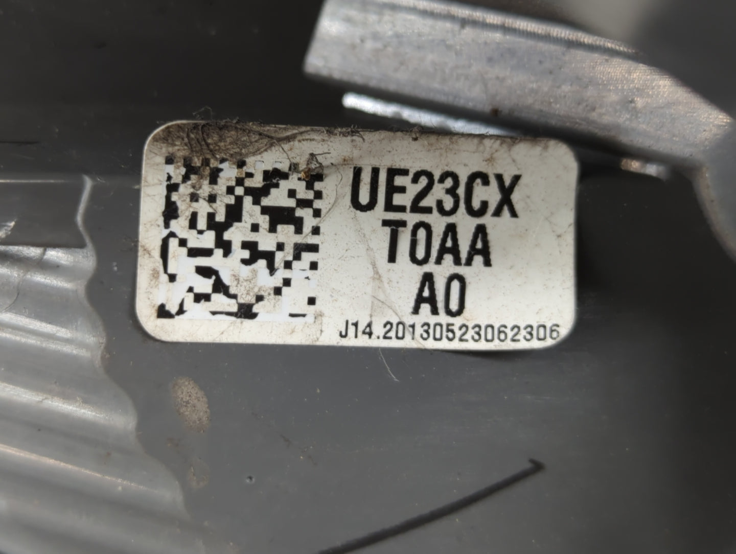 2012-2014 Honda Cr-V Tail Light Assembly Passenger Right OEM P/N:UE23CXT0AAA0 UP18BYTOAAAO, UA21CXT0AAA0 Fits Fits 2012 2013