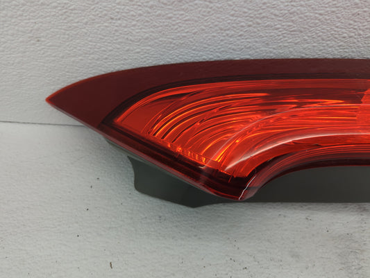 2012-2014 Honda Cr-V Tail Light Assembly Passenger Right OEM P/N:UA10CZT0AAA0 UE23CXT0AAA0, UP18BYTOAAAO Fits Fits 2012 2013 2014 OEM Used Auto Parts