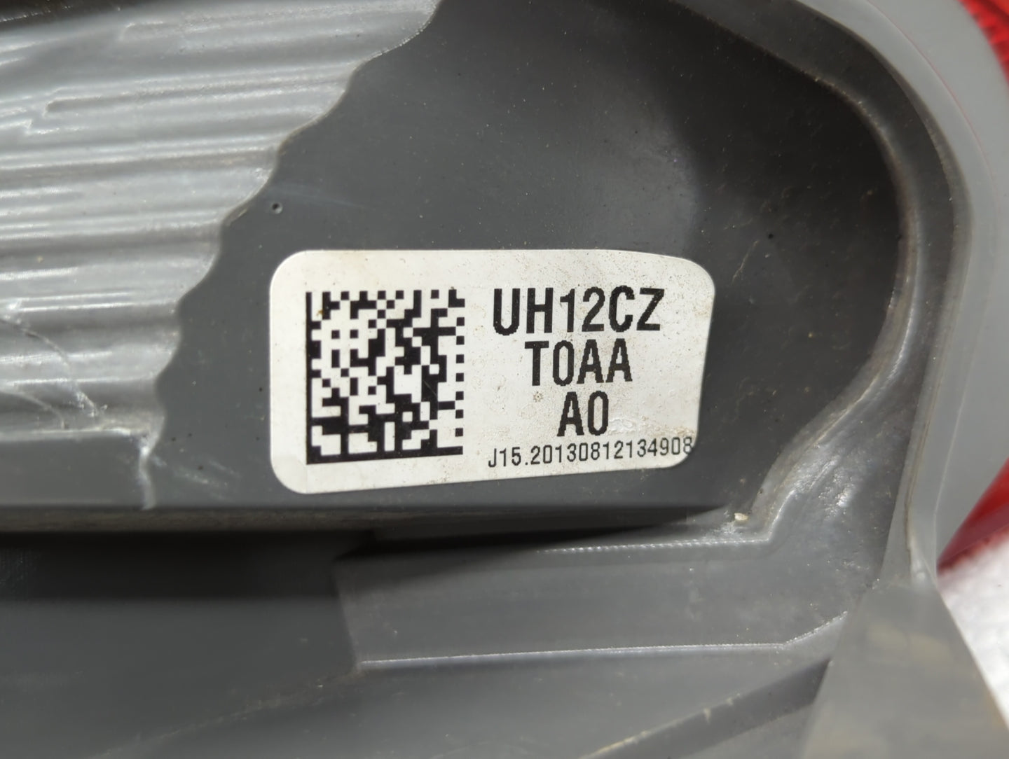 2012-2014 Honda Cr-V Tail Light Assembly Driver Left OEM P/N:UH12CZT0AAA0 UA10CXT0AAA0, UP17DX T1WX A0 Fits Fits 2012 2013 2