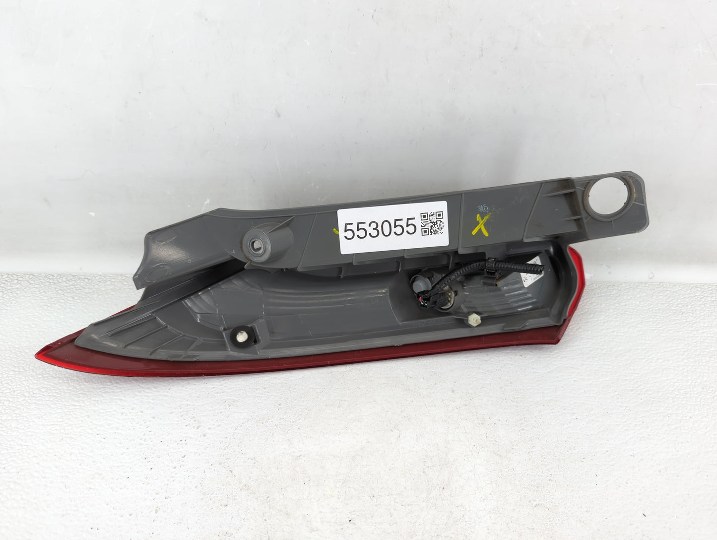 2012-2014 Honda Cr-V Tail Light Assembly Passenger Right OEM Fits Fits 2012 2013 2014 OEM Used Auto Parts - Oemusedautoparts