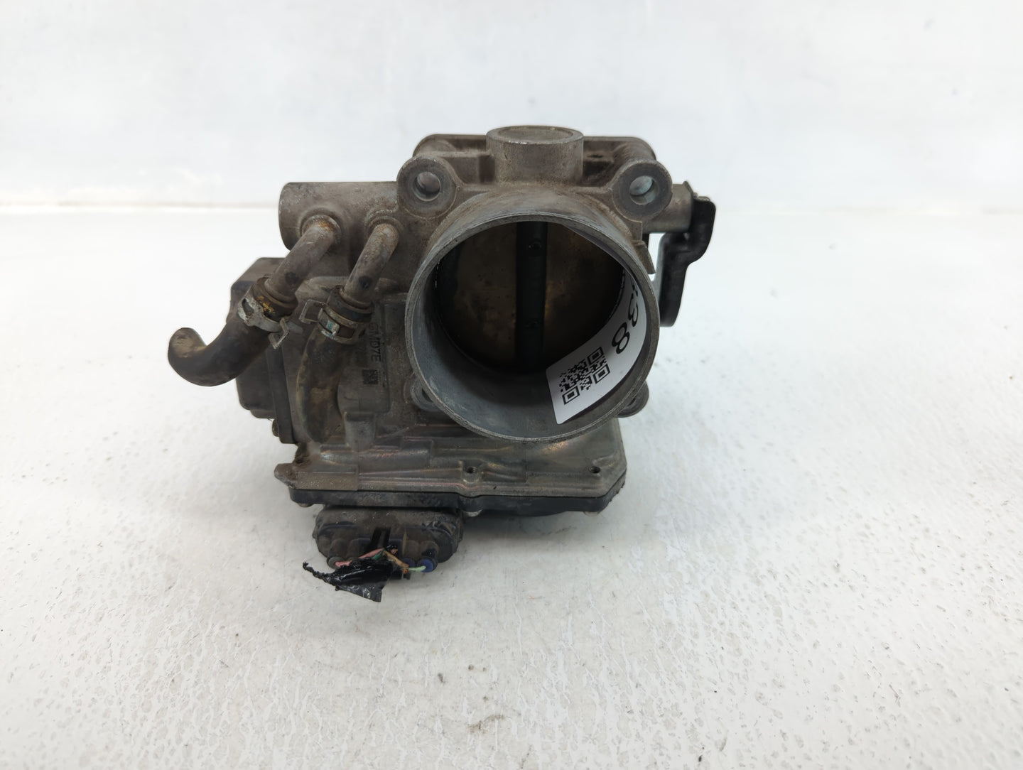 2010-2013 Honda Cr-V Throttle Body P/N:GMD7E Fits Fits 2010 2011 2012 2013 2014 OEM Used Auto Parts - Oemusedautoparts1.com