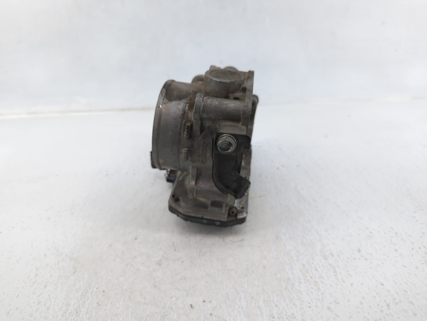 2010-2013 Honda Cr-V Throttle Body P/N:GMD7E Fits Fits 2010 2011 2012 2013 2014 OEM Used Auto Parts - Oemusedautoparts1.com