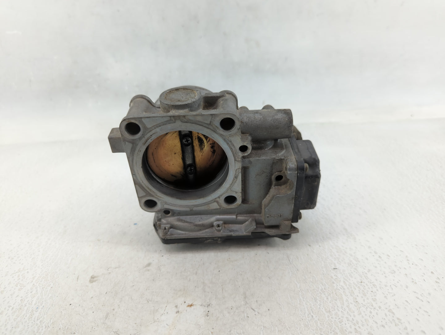 2010-2013 Honda Cr-V Throttle Body P/N:U32290107438 Fits Fits 2010 2011 2012 2013 2014 OEM Used Auto Parts - Oemusedautopart