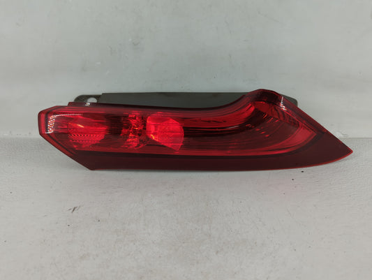 2012-2014 Honda Cr-V Tail Light Assembly Passenger Right OEM Fits Fits 2012 2013 2014 OEM Used Auto Parts - Oemusedautoparts