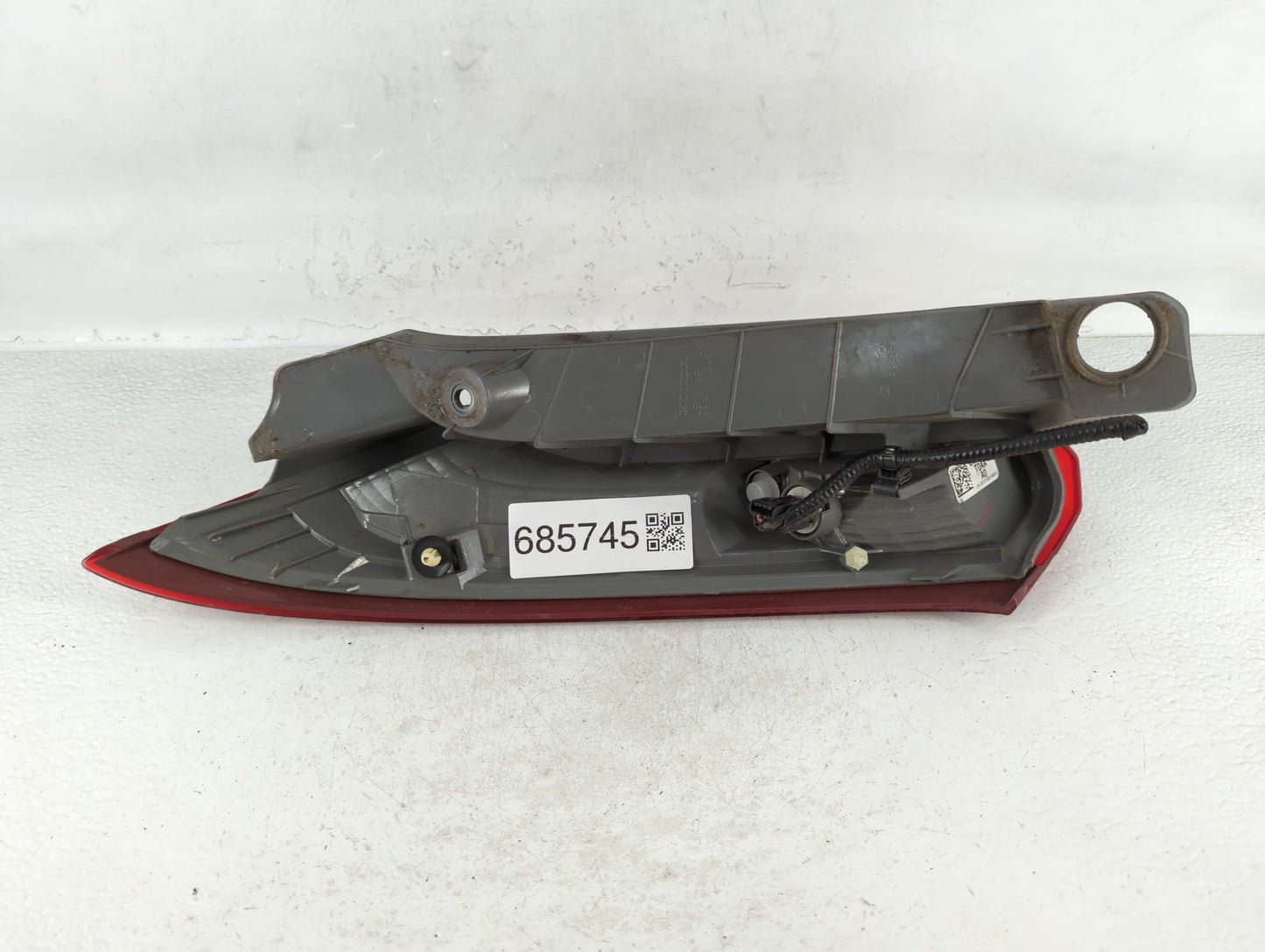 2012-2014 Honda Cr-V Tail Light Assembly Passenger Right OEM Fits Fits 2012 2013 2014 OEM Used Auto Parts - Oemusedautoparts