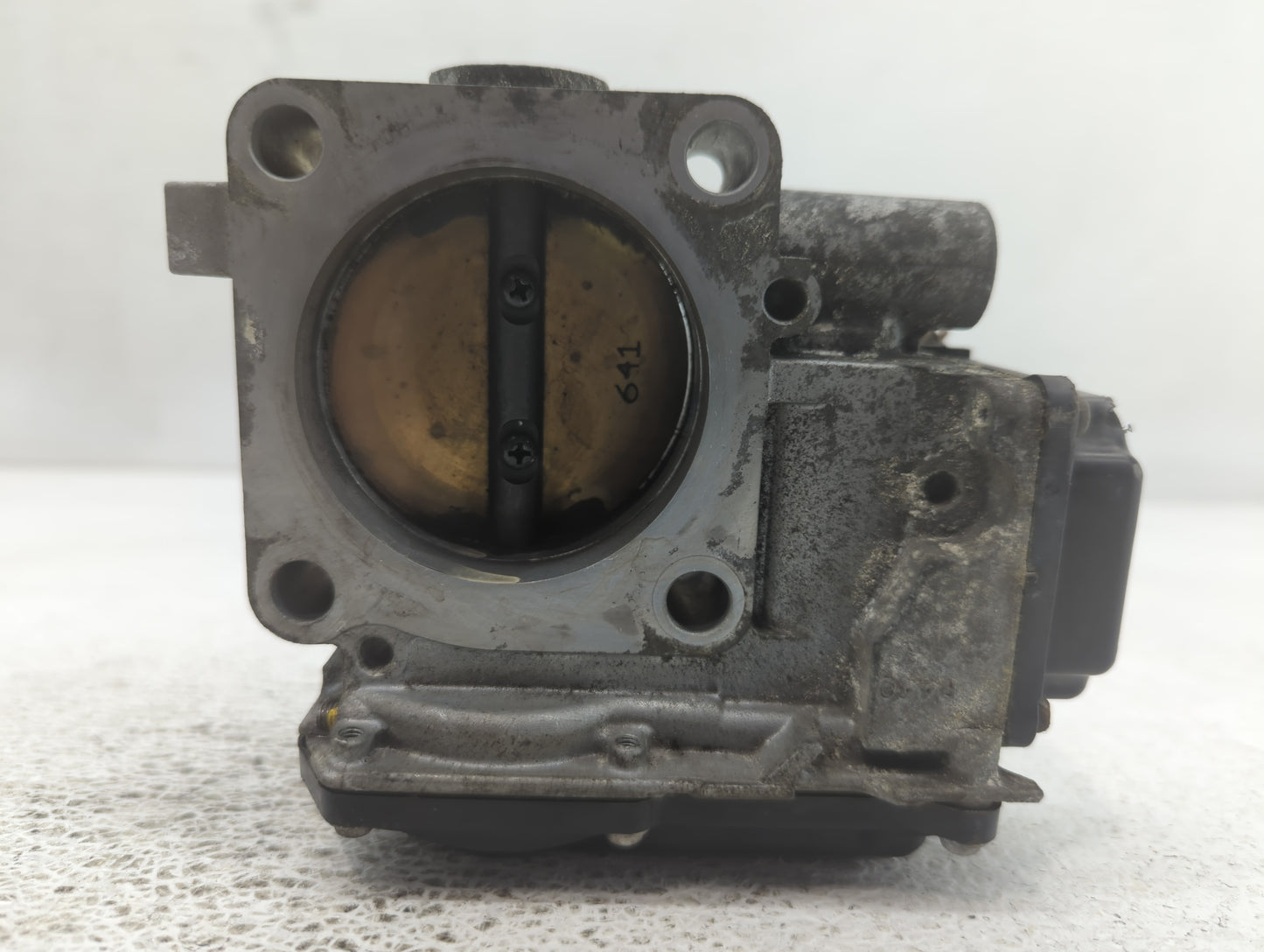 2010-2014 Honda Cr-V Throttle Body P/N:1430 01Q22-005851 Fits Fits 2010 2011 2012 2013 2014 2015 OEM Used Auto Parts - Oemus