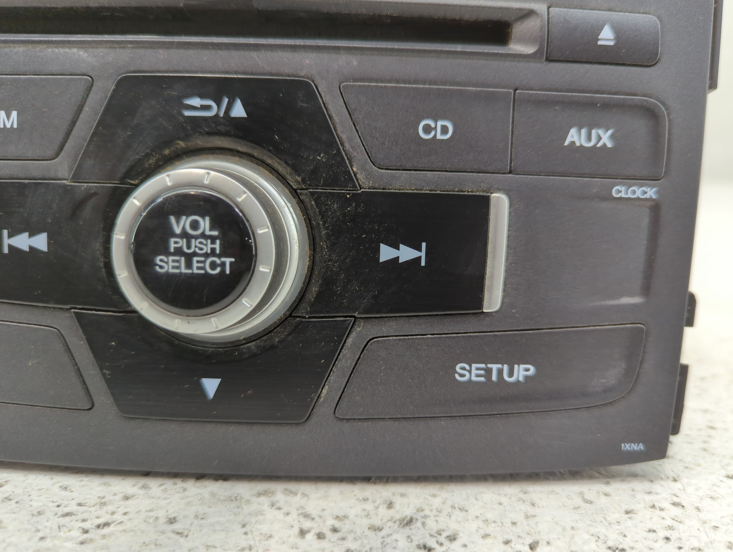 2012-2014 Honda Cr-v Am Fm Cd Player Radio Receiver - Oemusedautoparts1.com