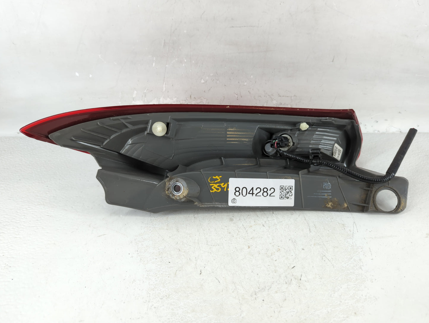 2012-2014 Honda Cr-V Tail Light Assembly Driver Left OEM P/N:UC22CZ Fits Fits 2012 2013 2014 OEM Used Auto Parts - Oemusedau