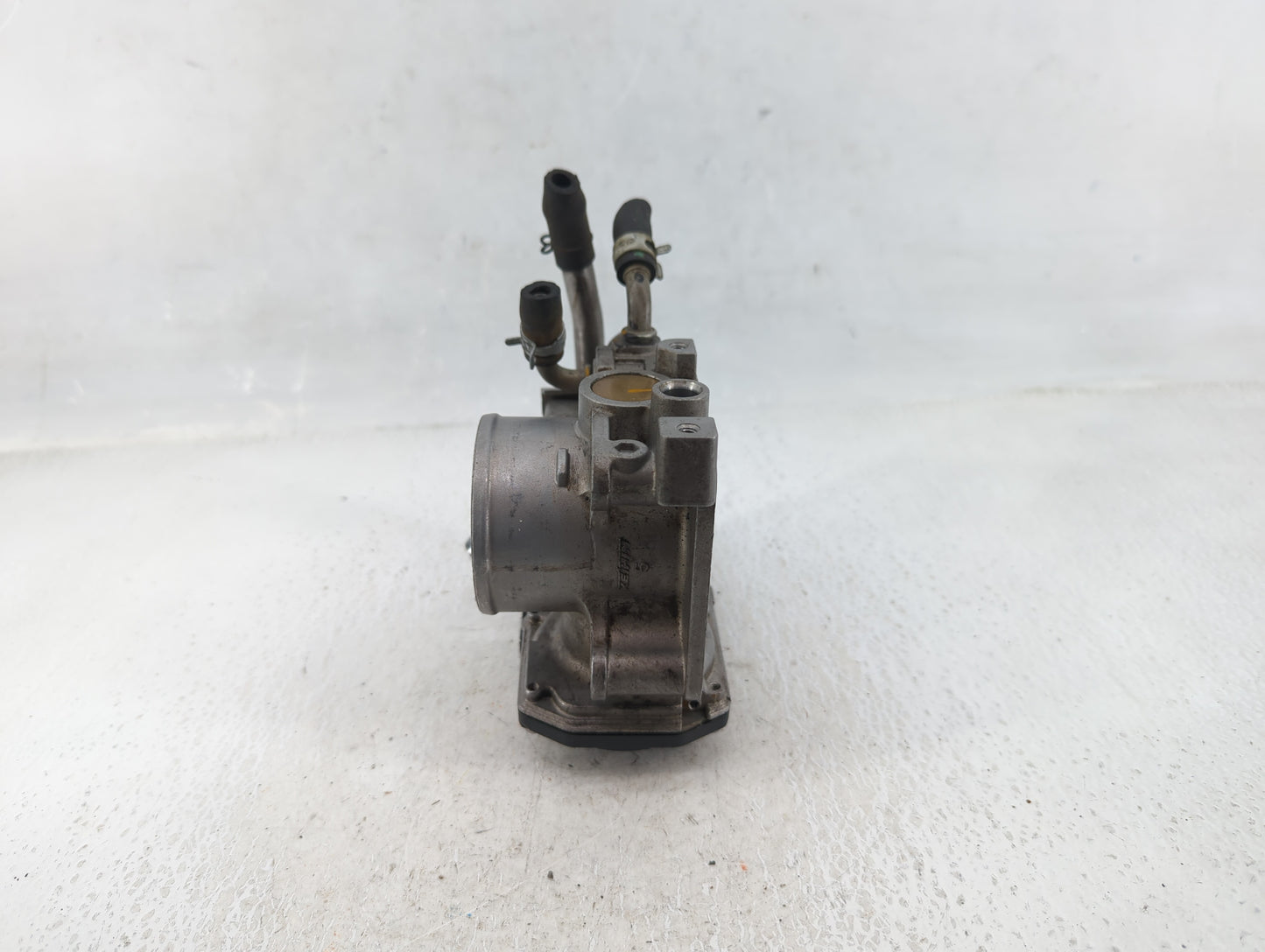 2011-2016 Honda Cr-Z Throttle Body P/N:GME5A 80510 Fits Fits 2011 2012 2013 2014 2015 2016 OEM Used Auto Parts - Oemusedauto