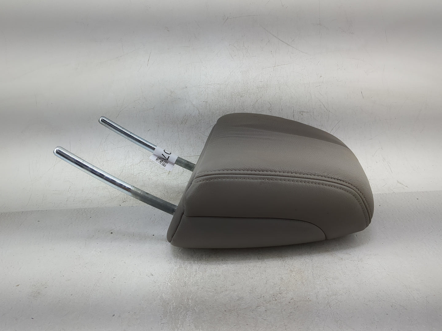 2013 Honda Crv Headrest Head Rest Front Driver Passenger Seat Fits OEM Used Auto Parts - Oemusedautoparts1.com