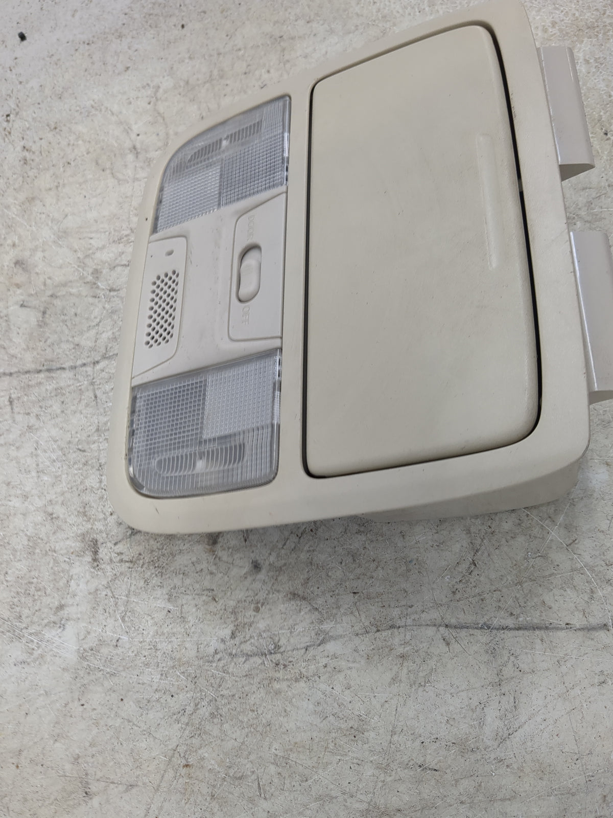 Honda Crv Overhead Roof Console Tan 1516140 - Oemusedautoparts1.com