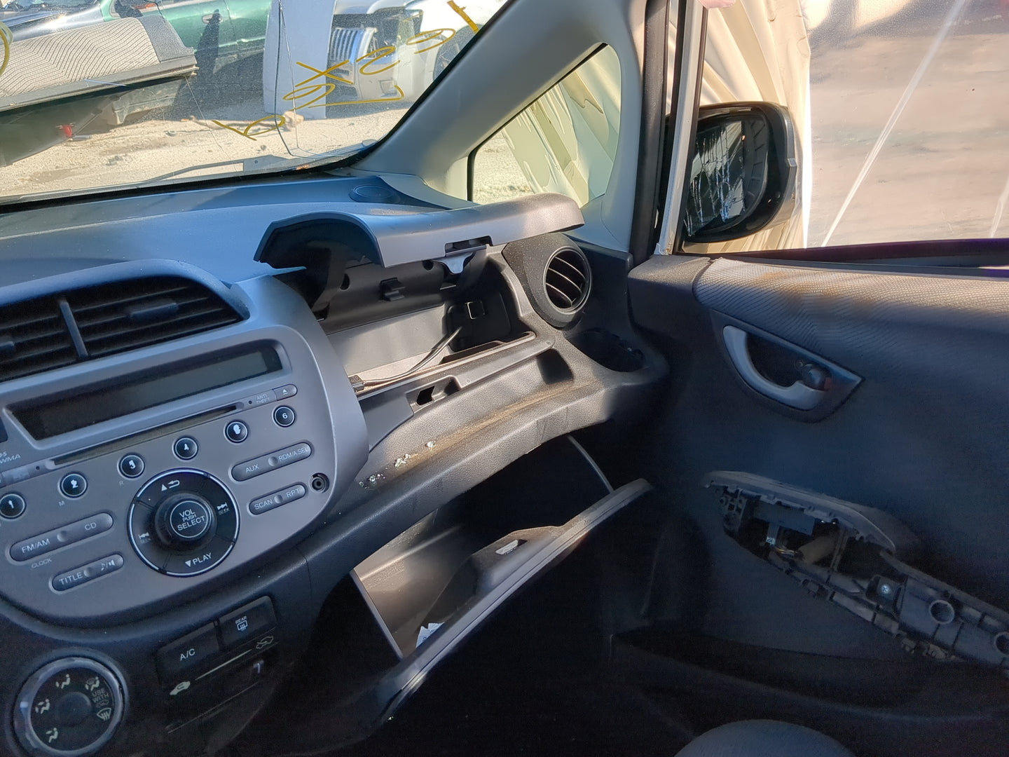 2013 Honda Fit Passenger Glove Box Door Storage Compartment - Oemusedautoparts1.com