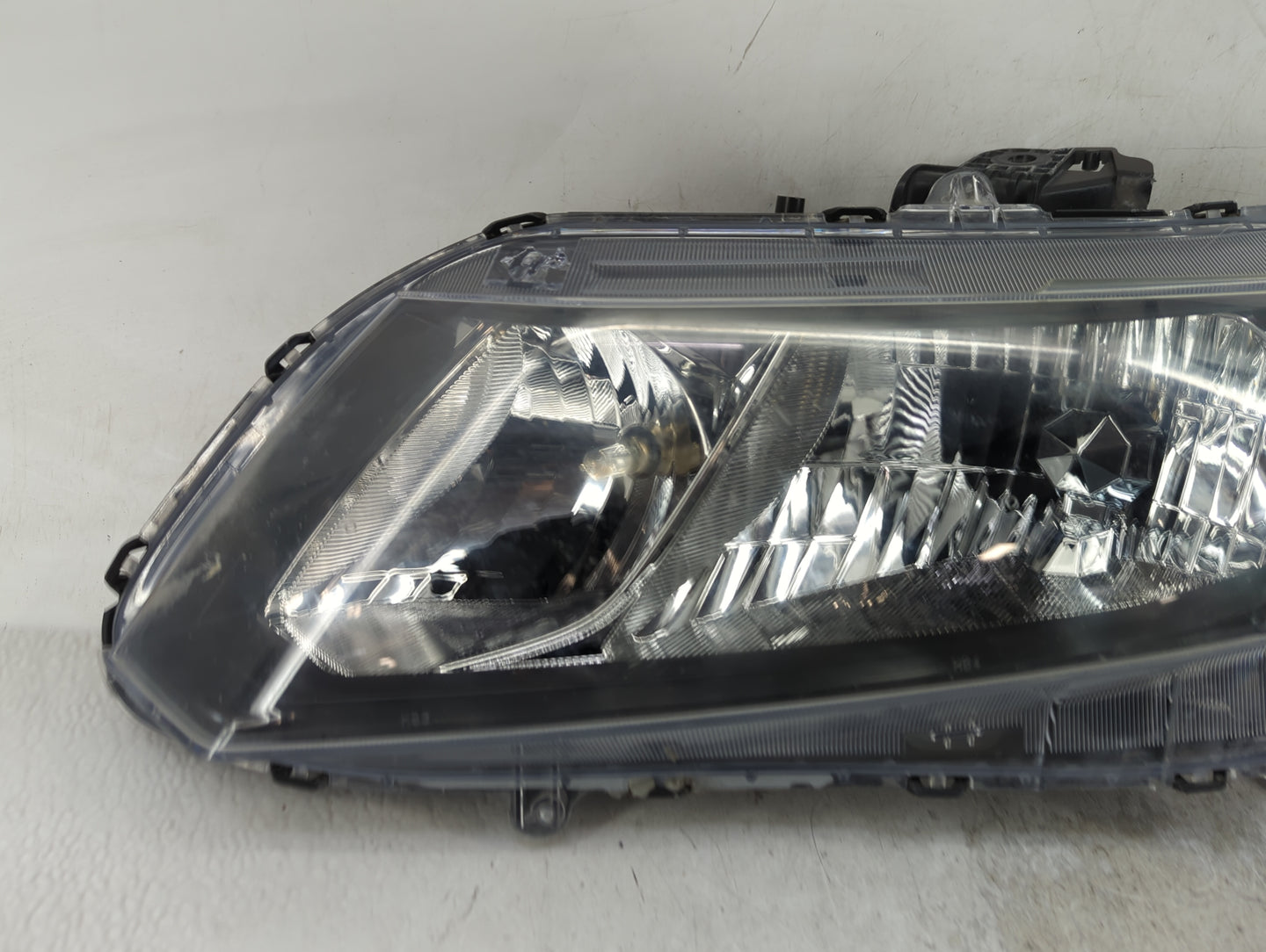 2009-2014 Honda Fit Driver Left Oem Head Light Headlight Lamp - Oemusedautoparts1.com