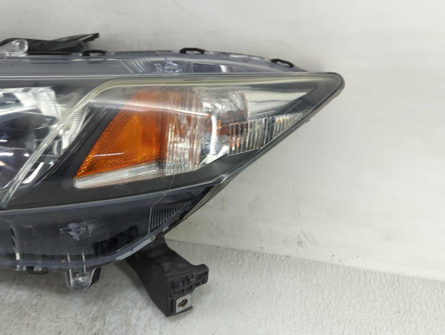 2009-2014 Honda Fit Driver Left Oem Head Light Headlight Lamp - Oemusedautoparts1.com