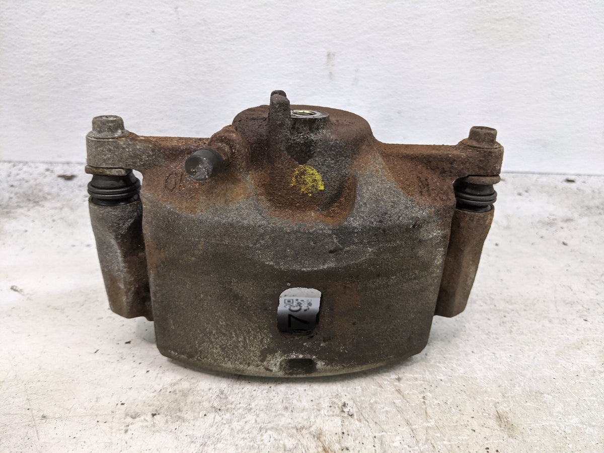 2010-2014 Honda Insight Front Passenger Right Brake Caliper - Oemusedautoparts1.com