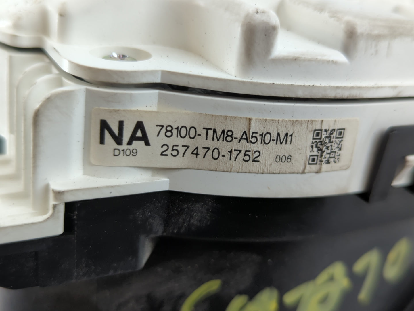 2012-2014 Honda Insight Instrument Cluster Speedometer Gauges P/N:257470-1752 78100-TMB-A510-M1 Fits Fits 2012 2013 2014 OEM