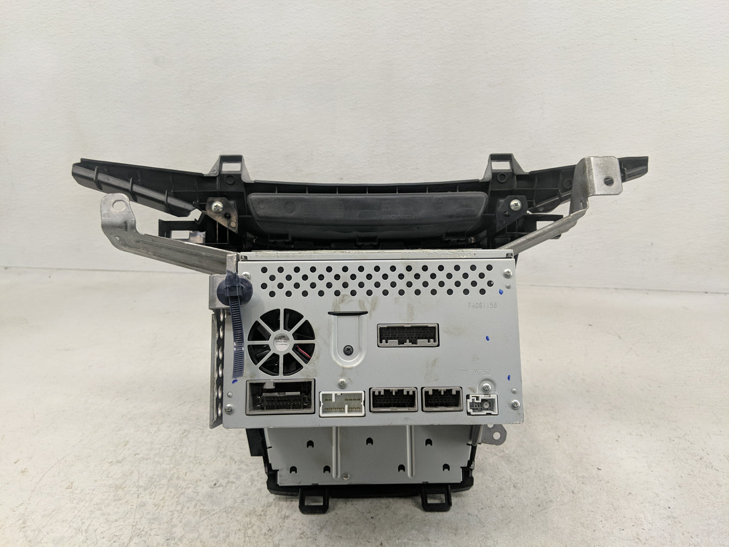 2011-2013 Honda Odyssey Radio AM FM Cd Player Receiver Replacement P/N:39100-TK8-A420 Fits Fits 2011 2012 2013 OEM Used Auto