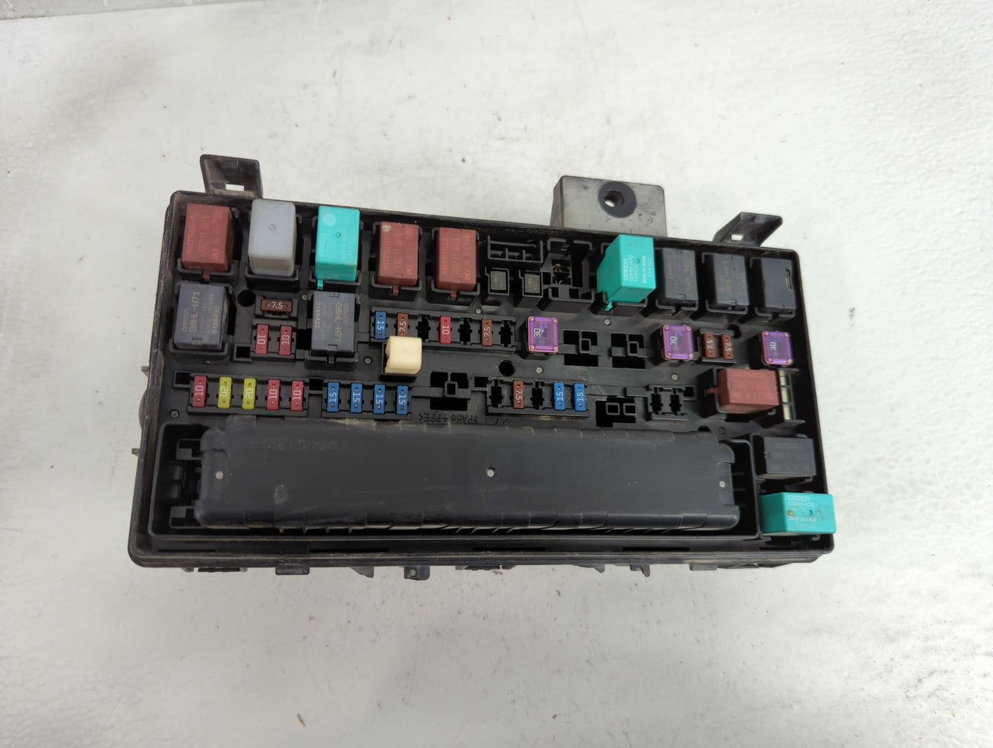 2011-2017 Honda Odyssey Fusebox Fuse Box Panel Relay Module Fits Fits 2011 2013 2014 2015 2016 2017 OEM Used Auto Parts - Oe