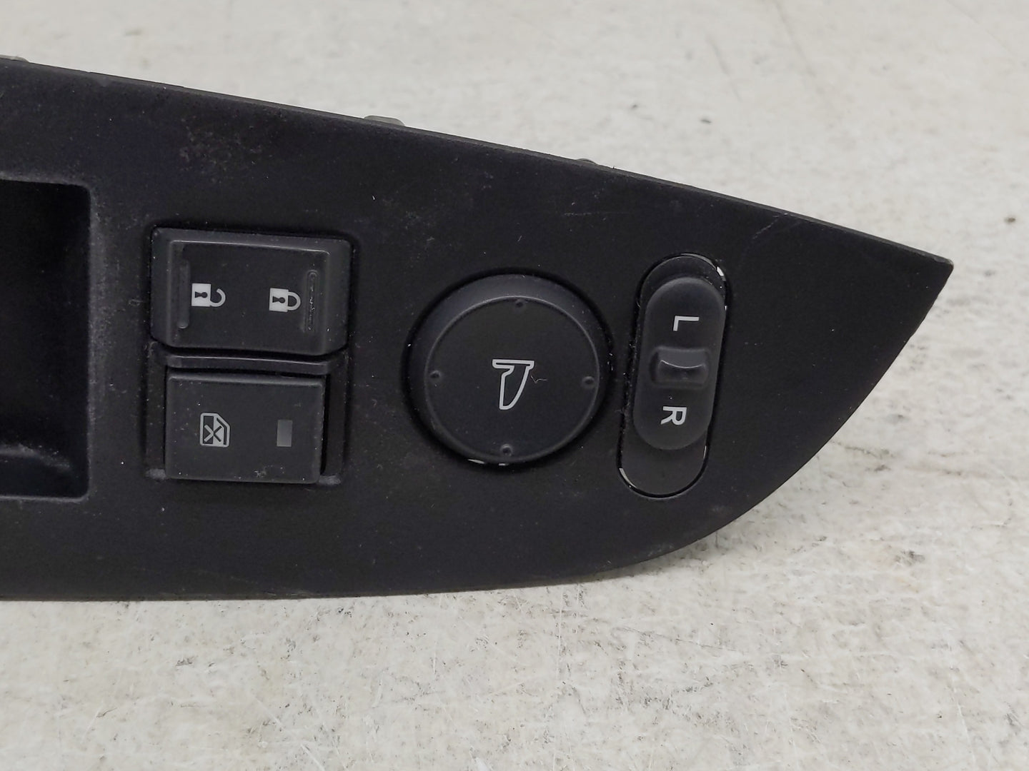 2011-2013 Honda Odyssey Master Power Window Switch Replacement Driver Side Left Fits Fits 2011 2012 2013 OEM Used Auto Parts