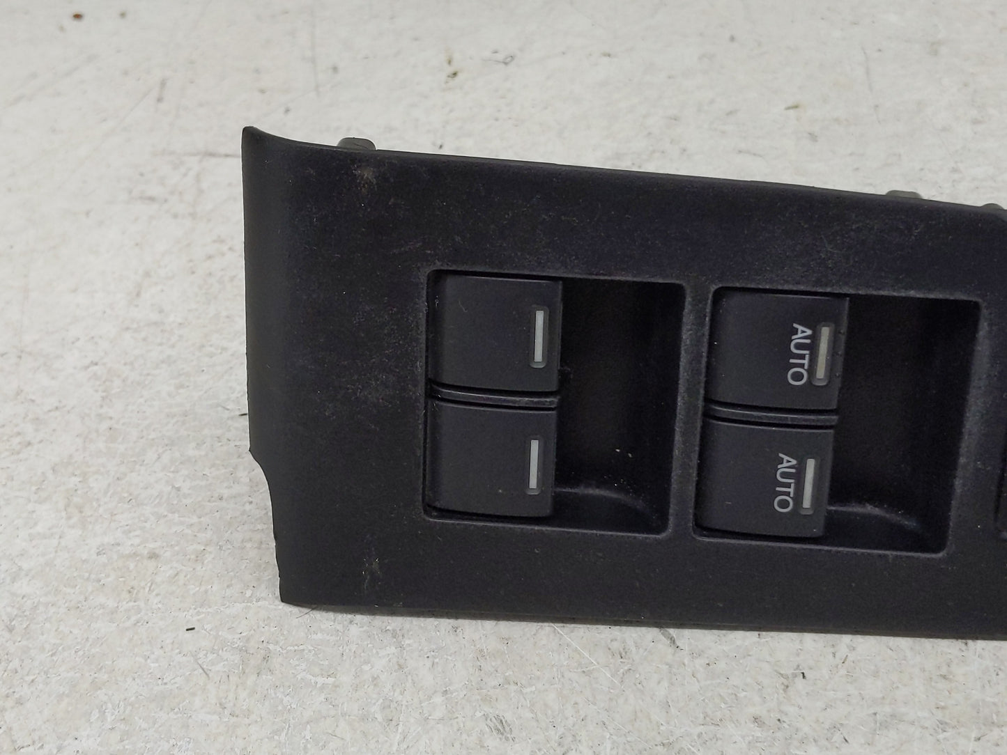 2011-2013 Honda Odyssey Master Power Window Switch Replacement Driver Side Left Fits Fits 2011 2012 2013 OEM Used Auto Parts