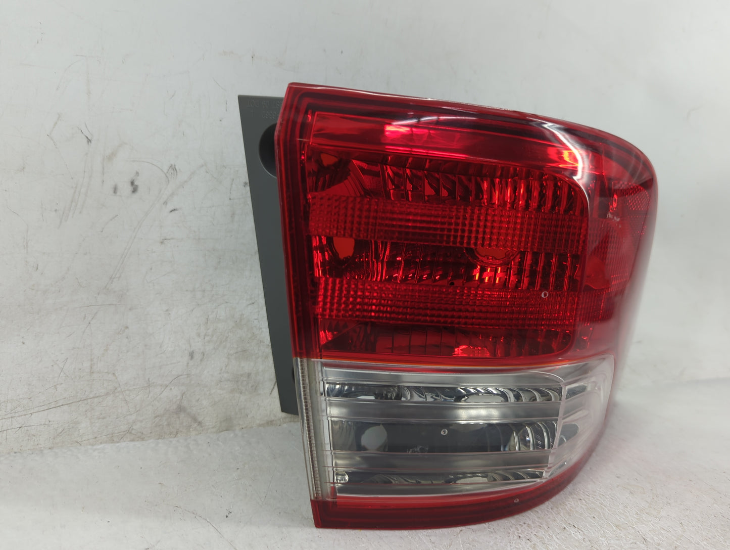 2011-2013 Honda Odyssey Tail Light Assembly Driver Left OEM P/N:11-6362 Fits Fits 2011 2012 2013 OEM Used Auto Parts - Oemus