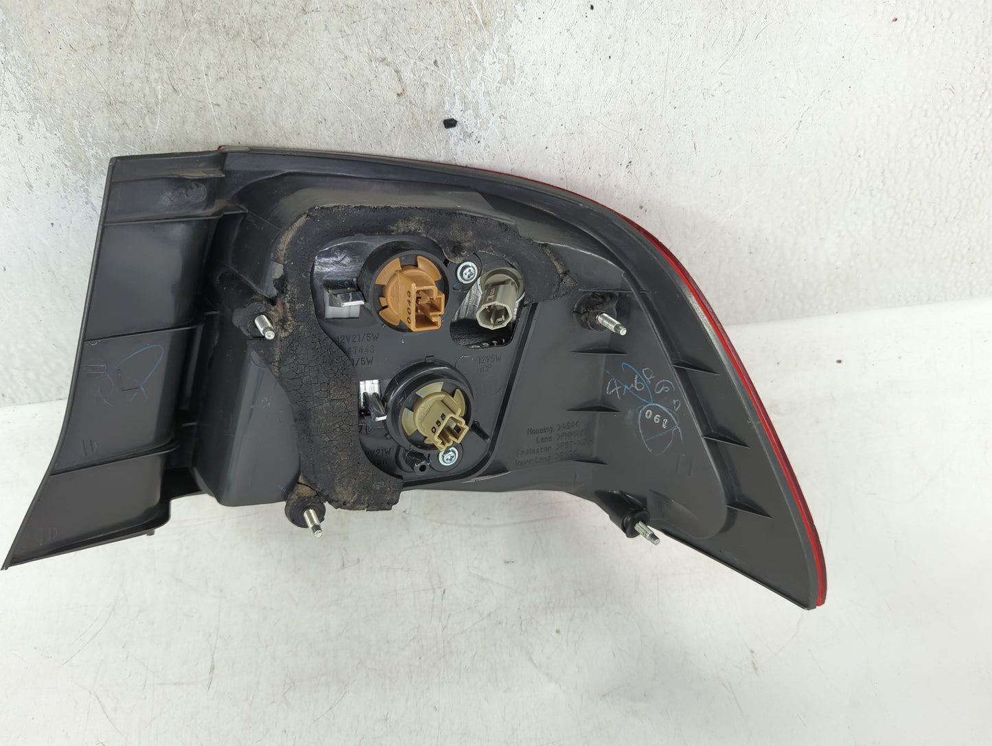 2011-2013 Honda Odyssey Tail Light Assembly Driver Left OEM Fits Fits 2011 2012 2013 OEM Used Auto Parts - Oemusedautoparts1