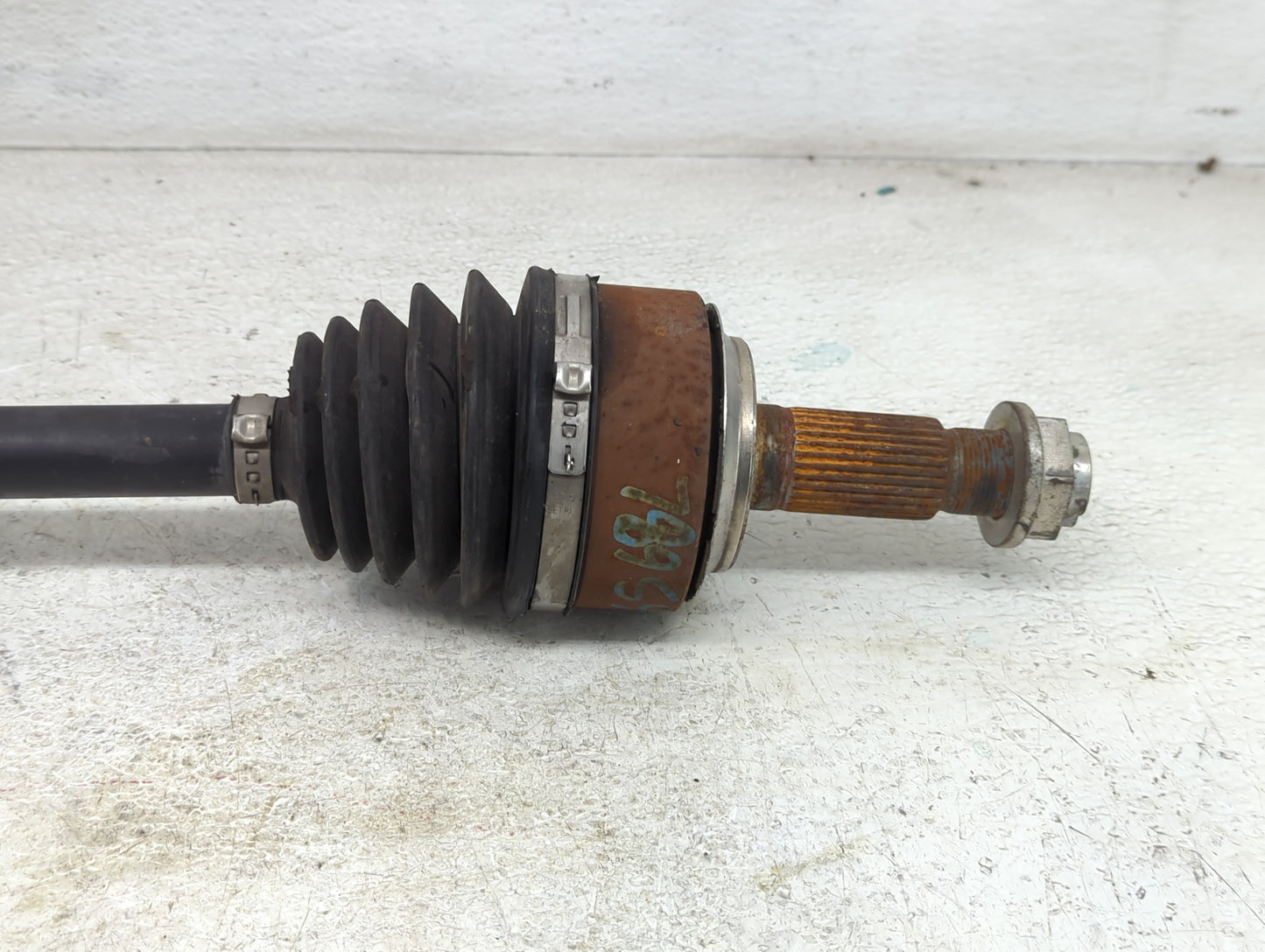 2011-2013 Honda Odyssey Axle Shaft Front Driver Cv C/v 1428487 - Oemusedautoparts1.com