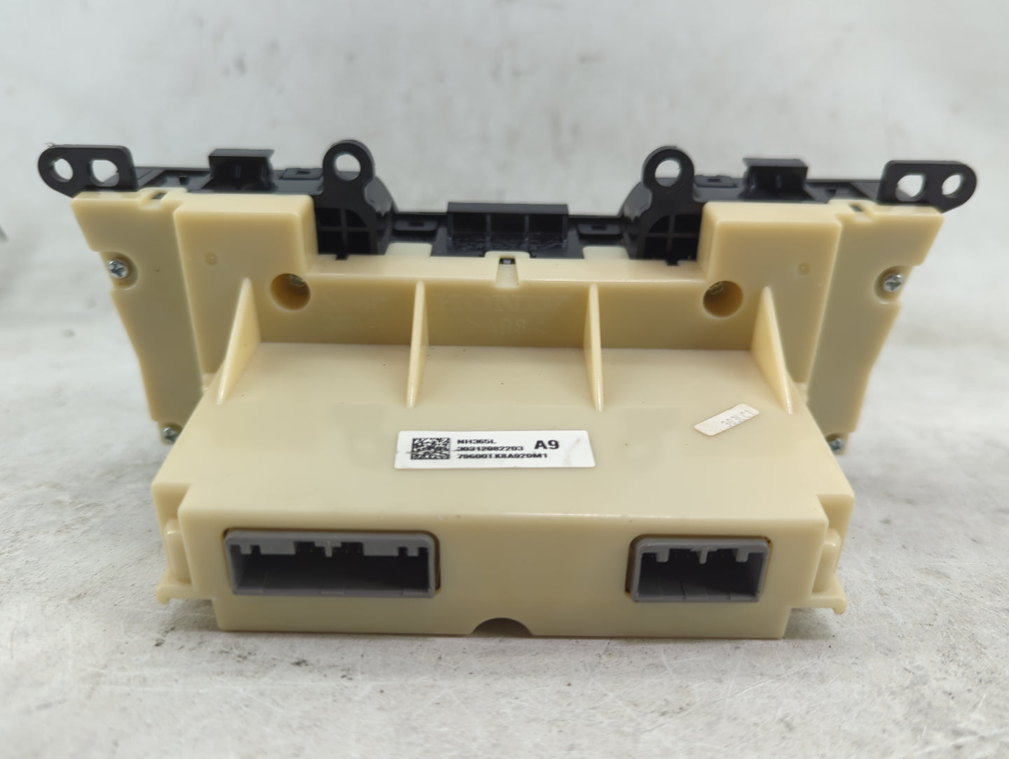 2011-2017 Honda Odyssey Climate Control Module Temperature AC/Heater Replacement P/N:79600TK8A920M1 Fits OEM Used Auto Parts