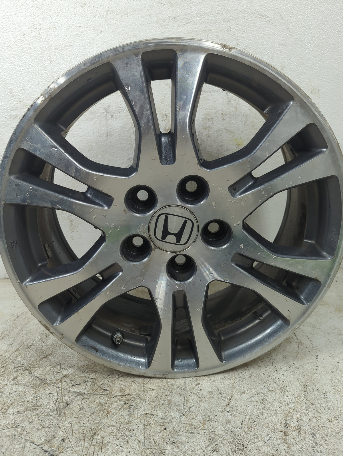 2011-2017 Honda Odyssey Oem Wheel Rim 5000406 - Oemusedautoparts1.com