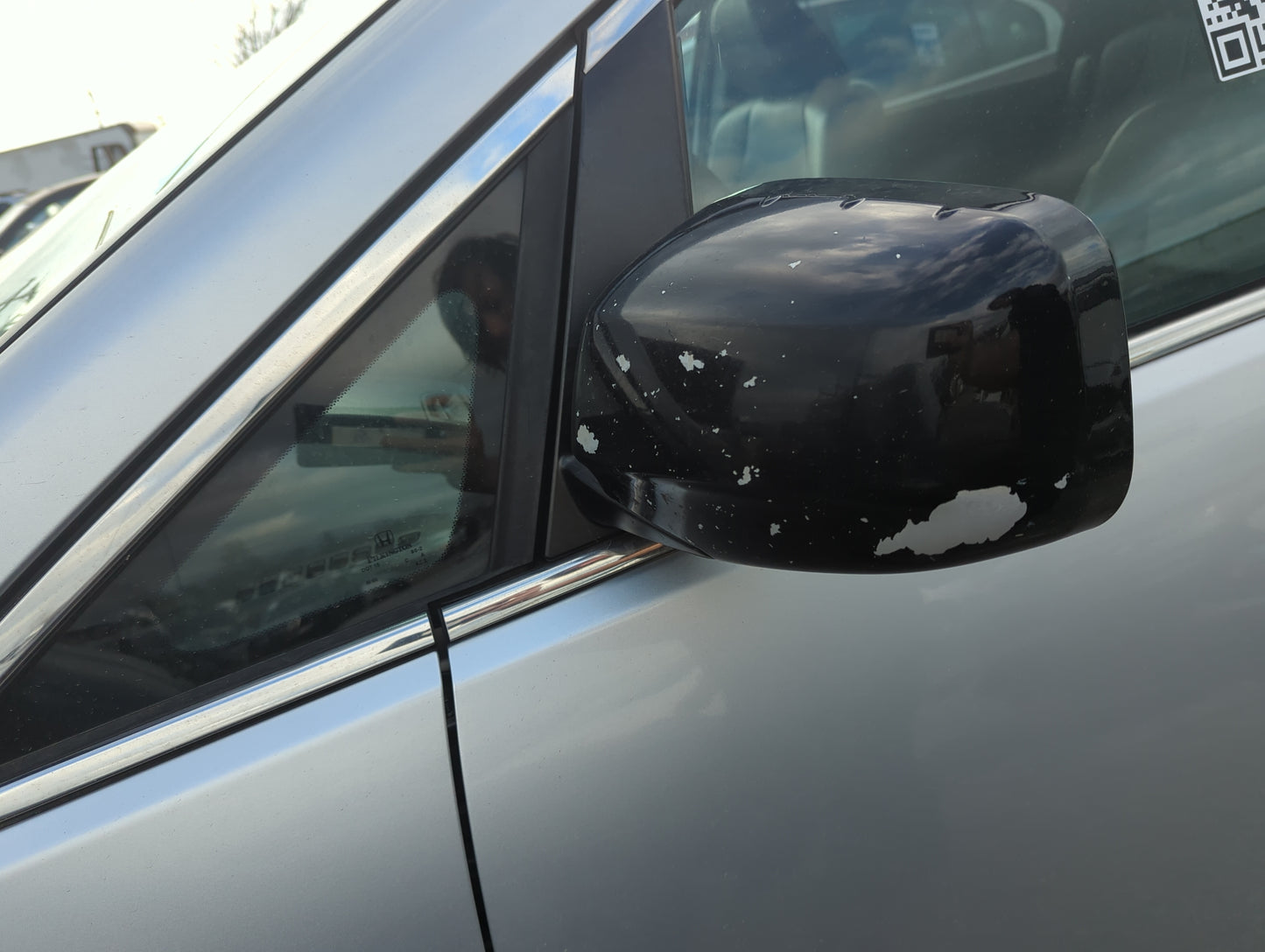 2011-2013 Honda Odyssey Driver Side View Mirror - Left Door Mirror OEM Used - Oemusedautoparts1.com