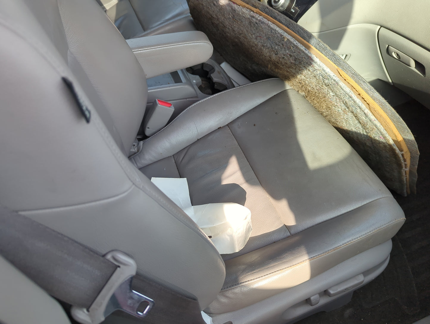 2011-2013 Honda Odyssey Passenger Front Seat Oem 5001616 - Oemusedautoparts1.com