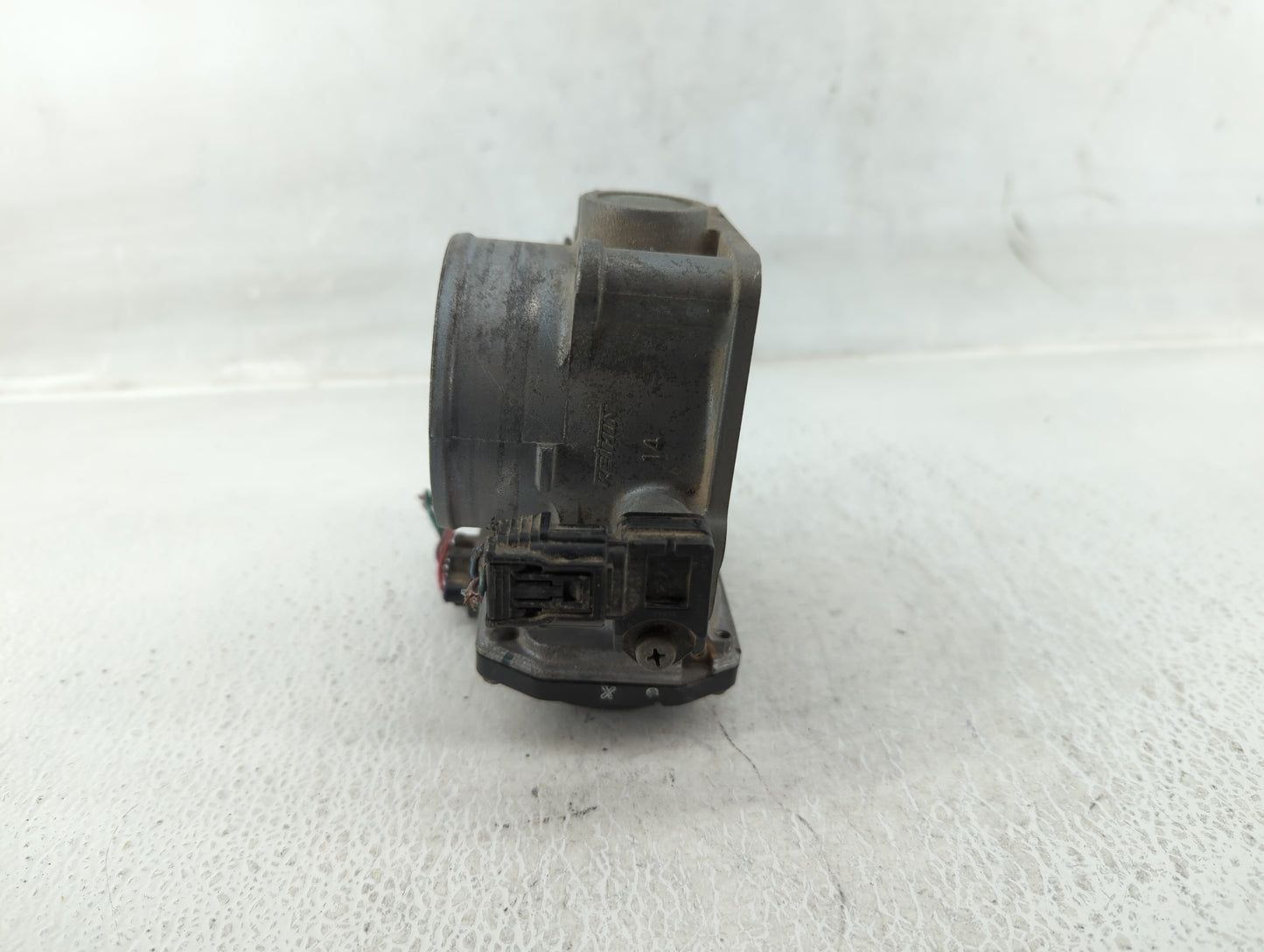 2011-2017 Honda Odyssey Throttle Body P/N:U992267435 Fits Fits 2009 2010 2011 2012 2013 2014 2015 2016 2017 OEM Used Auto Pa