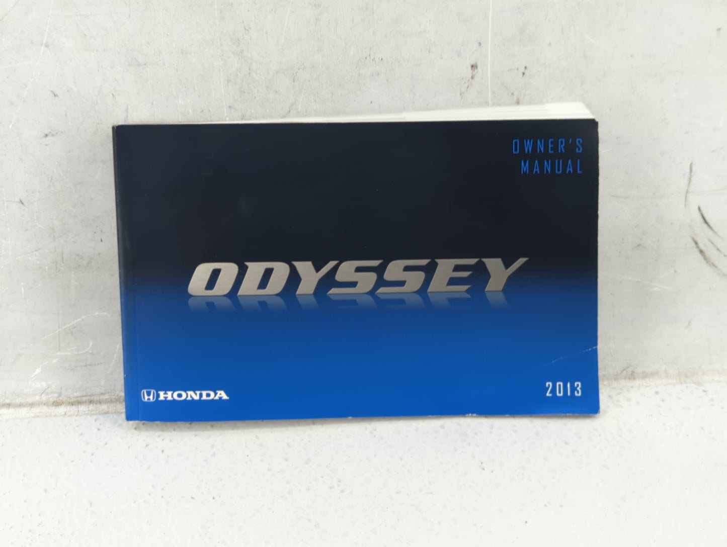 2013 Honda Odyssey Owners Manual Book Guide P/N:00X31-TK8-6210 OEM Used Auto Parts - Oemusedautoparts1.com
