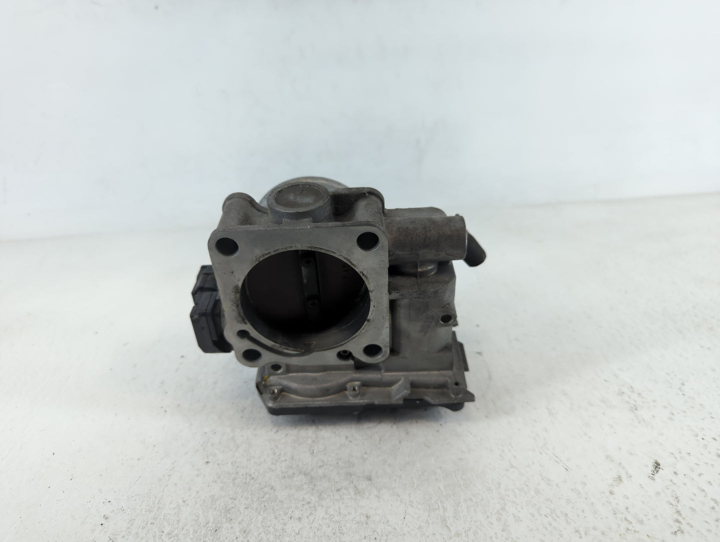 2011-2017 Honda Odyssey Throttle Body P/N:GMC1E 1430 05011 Fits Fits 2009 2010 2011 2012 2013 2014 2015 2016 2017 OEM Used A