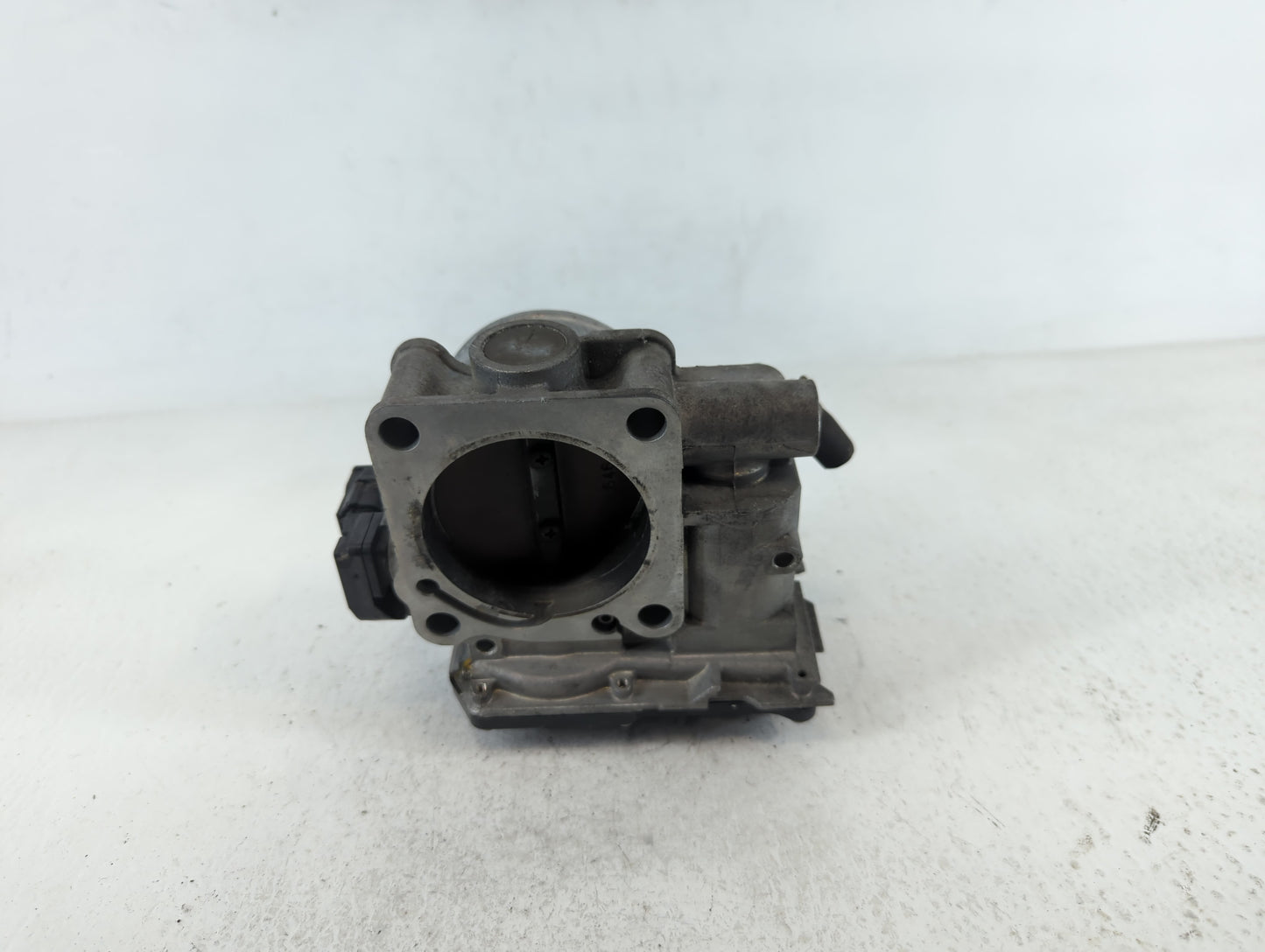 2011-2017 Honda Odyssey Throttle Body P/N:GMC1E 1430 05011 Fits Fits 2009 2010 2011 2012 2013 2014 2015 2016 2017 OEM Used A