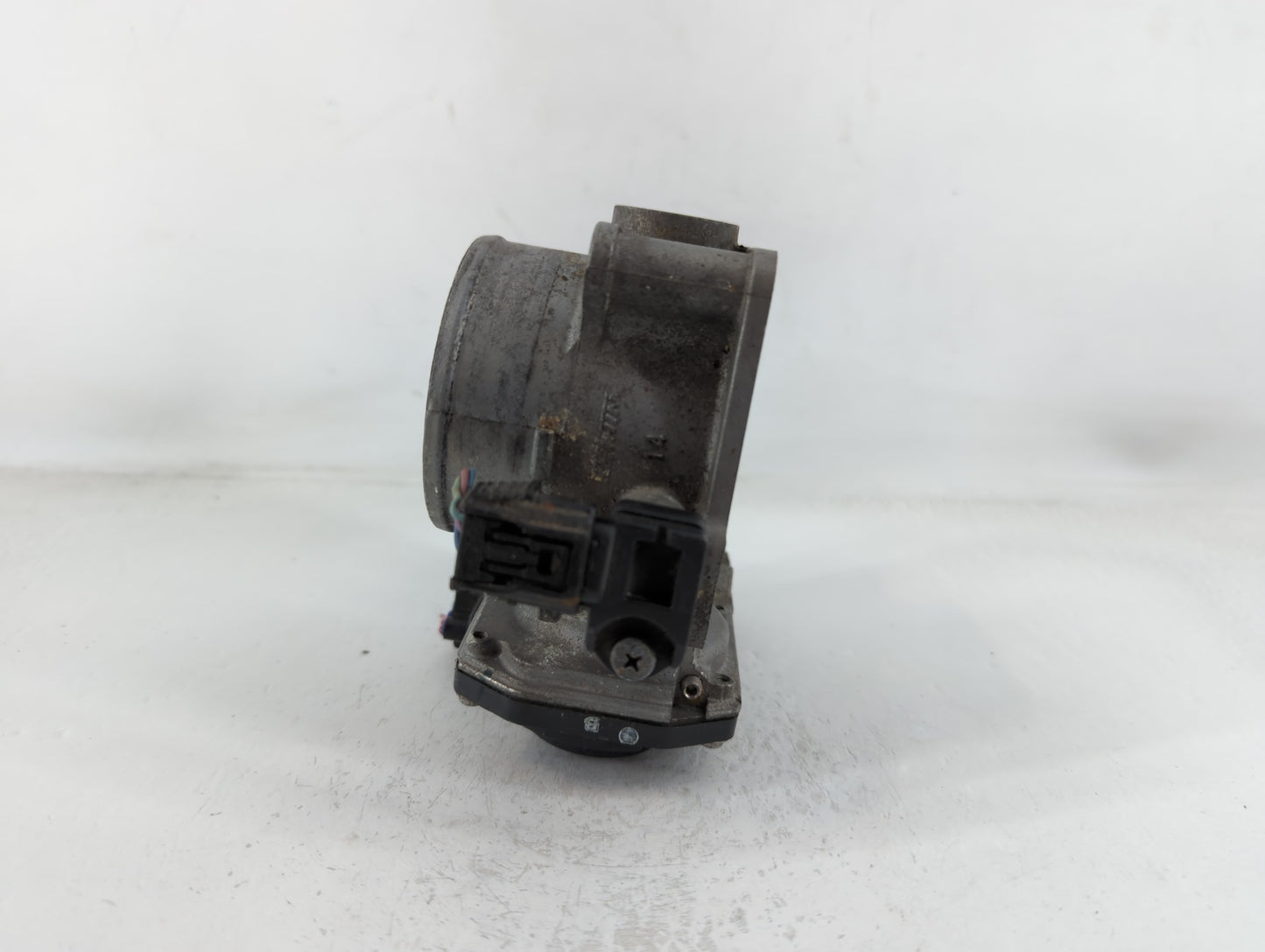 2011-2017 Honda Odyssey Throttle Body P/N:1430 02Q23 Fits Fits 2009 2010 2011 2012 2013 2014 2015 2016 2017 OEM Used Auto Pa