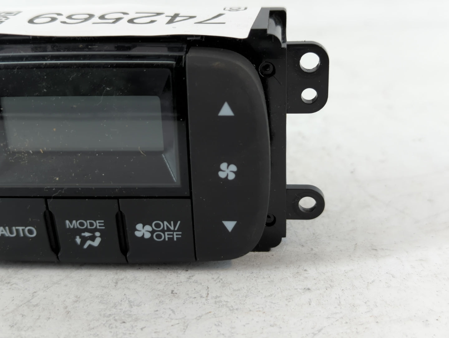 2011-2017 Honda Odyssey Climate Control Module Temperature AC/Heater Replacement P/N:27012113759 A4 Fits OEM Used Auto Parts