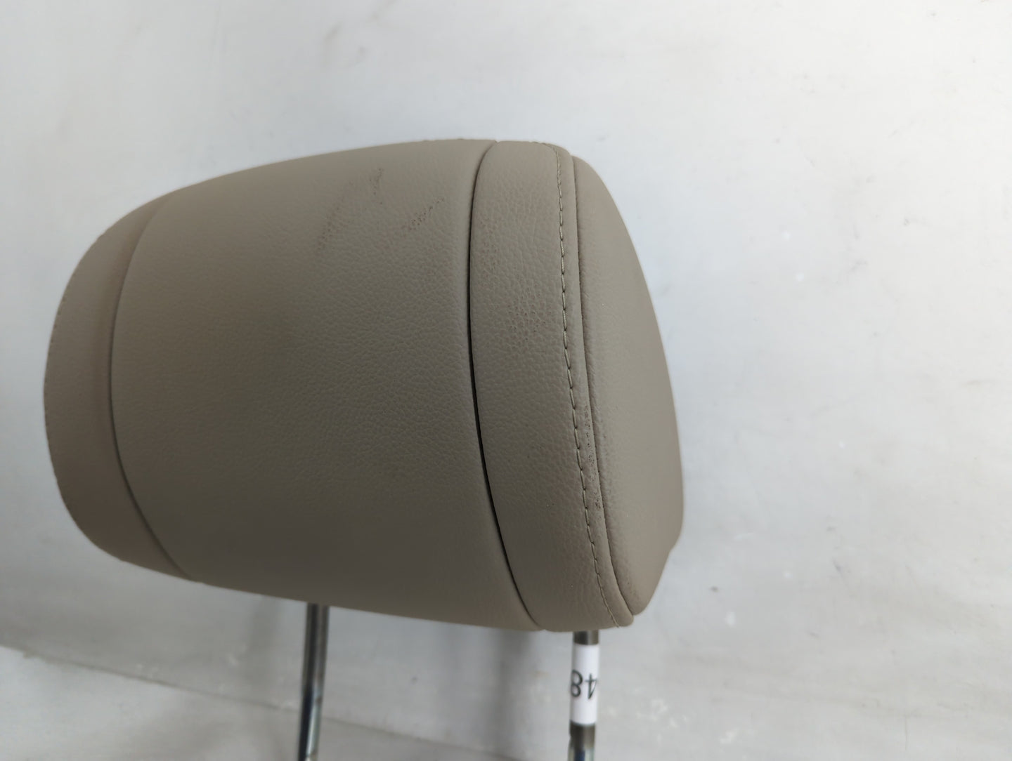 2013 Honda Pilot Headrest Head Rest Front Driver Passenger Seat Fits OEM Used Auto Parts - Oemusedautoparts1.com