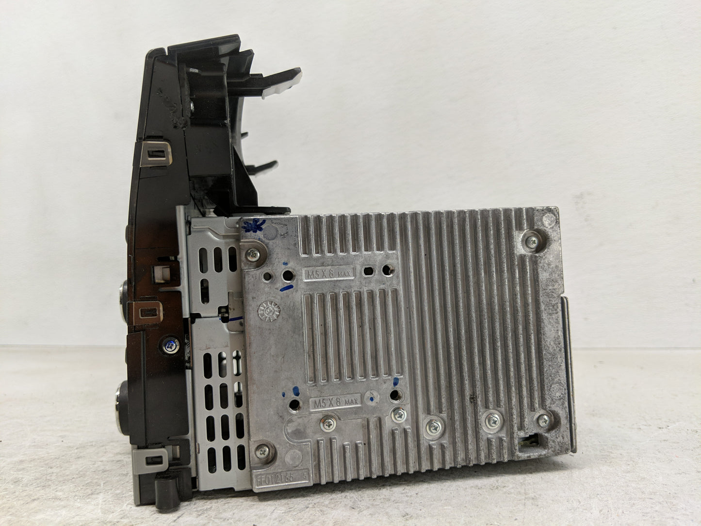 2013-2015 Honda Pilot Radio AM FM Cd Player Receiver Replacement P/N:39100-SZA-C220-M1 Fits Fits 2013 2014 2015 OEM Used Aut