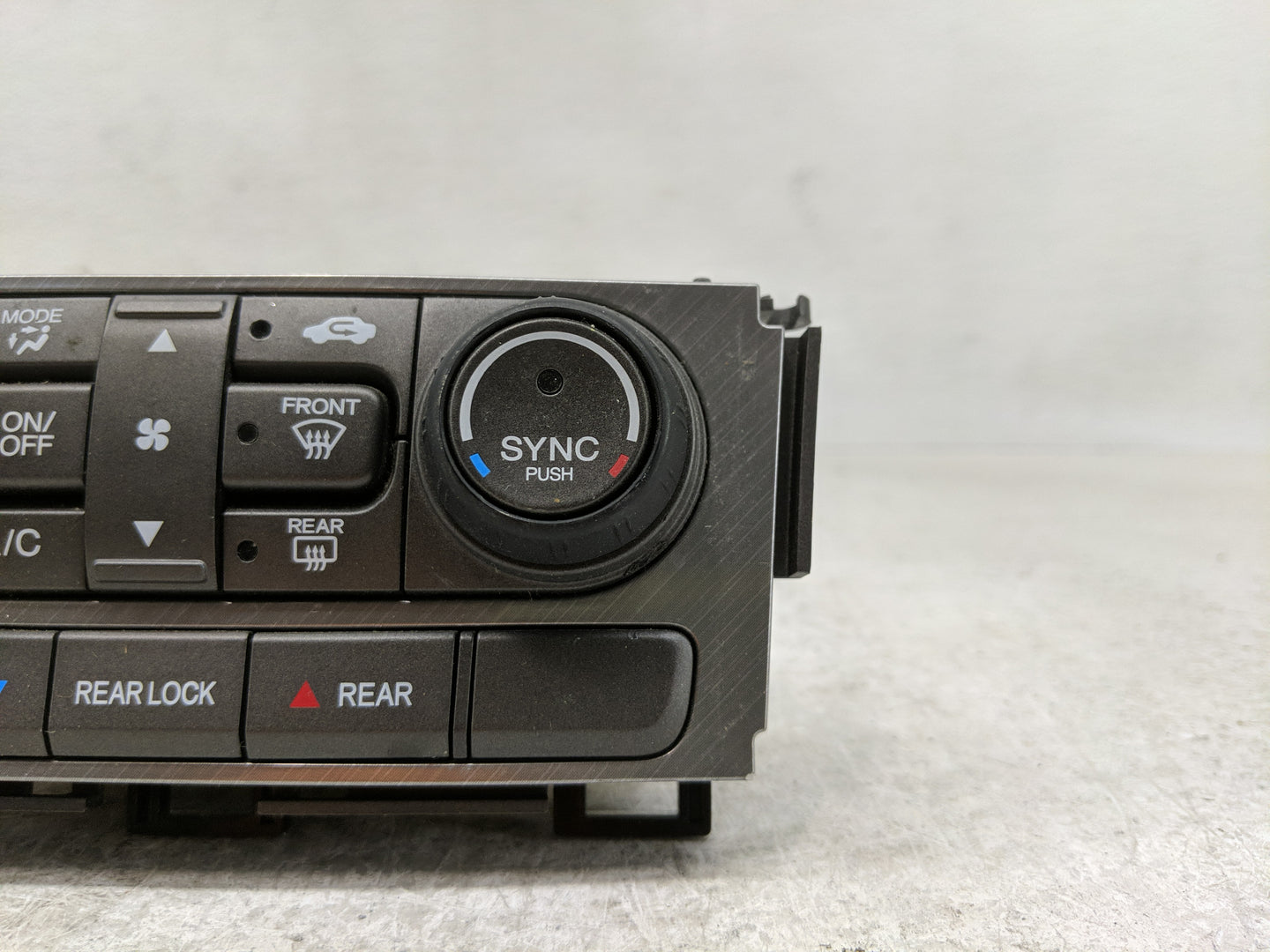 2013-2015 Honda Pilot Climate Control Module Temperature AC/Heater Replacement Fits Fits 2013 2014 2015 OEM Used Auto Parts 