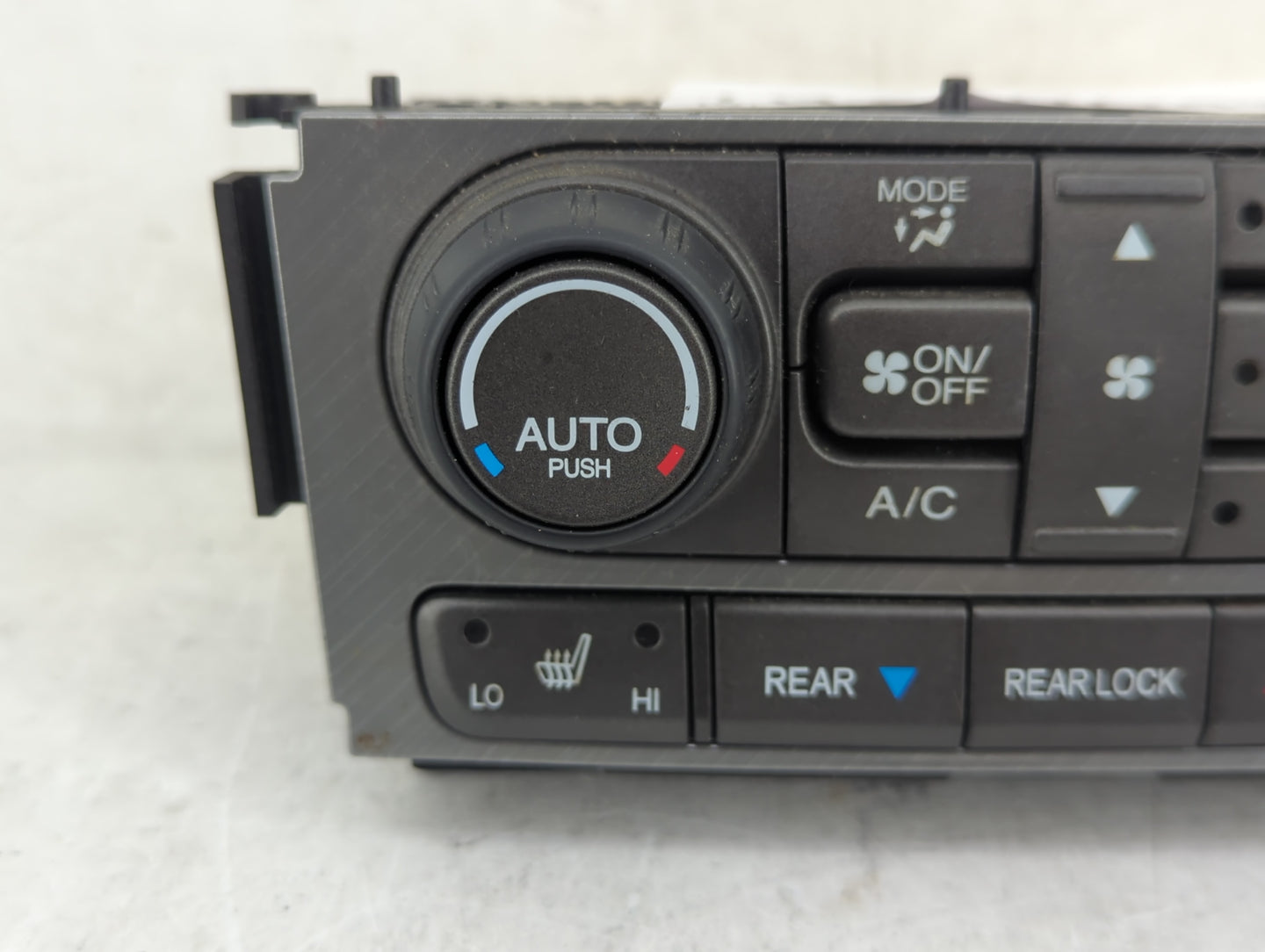2012-2015 Honda Pilot Climate Control Module Temperature AC/Heater Replacement P/N:NH834L Fits Fits 2012 2013 2014 2015 OEM 